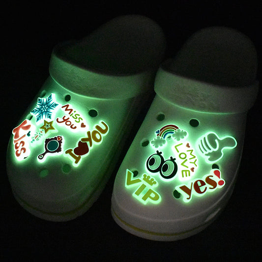 Luminous Heat Absorption Luminous Hole Shoes PVC Soft Rubber Shoe Buckle